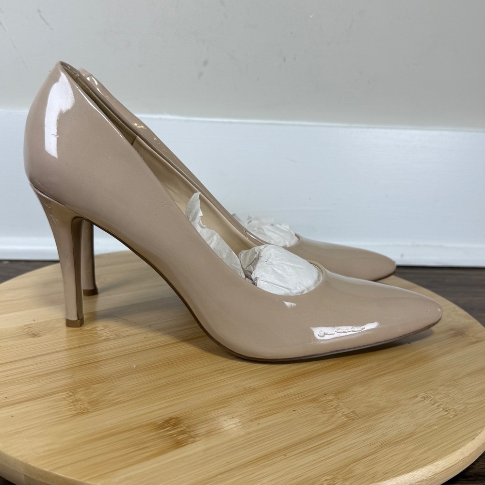 Nine West Tatianna Pump Womens 8.5 Nude Patent Pointed Toe Stiletto Classic